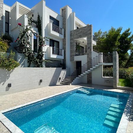 Villa Pine バール エクステリア 写真